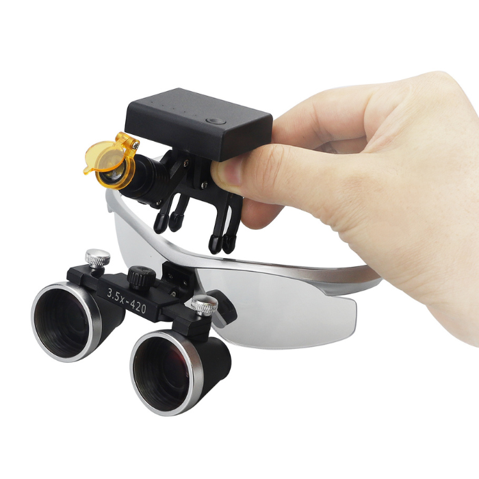Lupa con pinza tres lentes intercambiables para montaje en aros – MG10070  en Panamá– LA CASA DEL TELEFONO